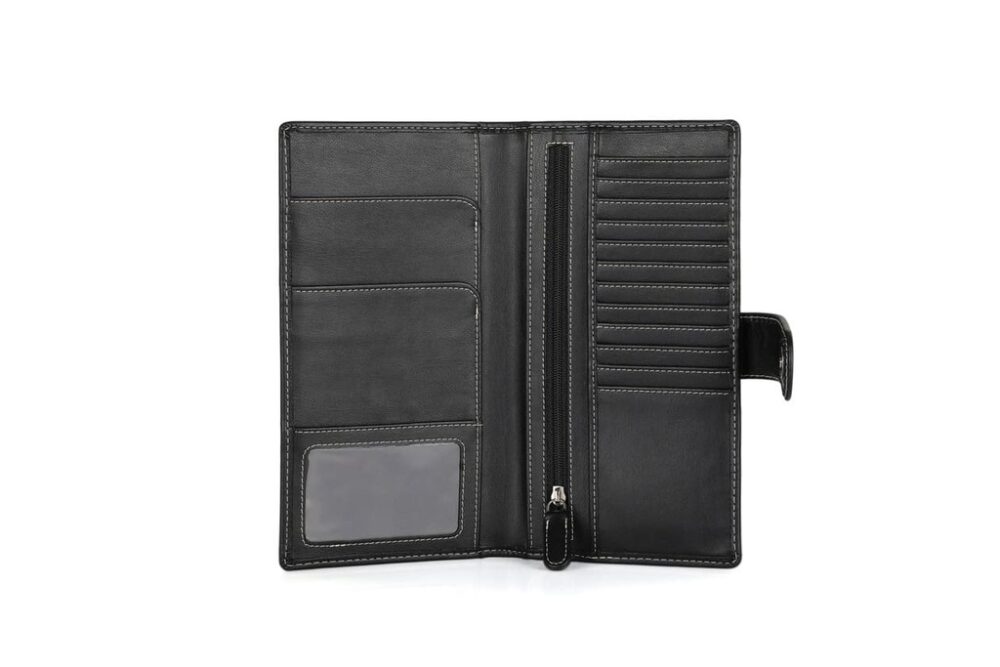RINN - eco-neutral® Cactus Leather Travel Wallet - Image 13